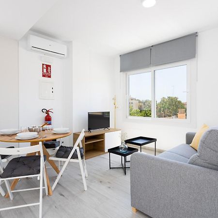 Apartamentos La Pelusa Málaga Zimmer foto